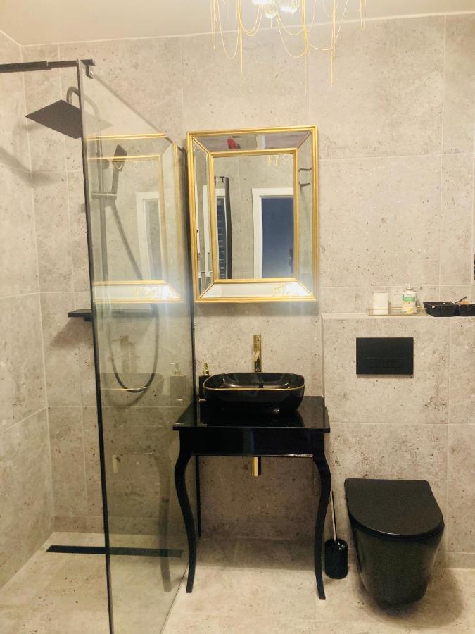 Apartament Na Chrobrego Świnoujście Exteriör bild
